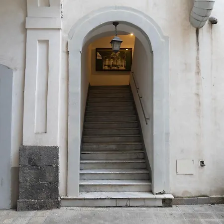 Bellinikatanesuite Guest house *