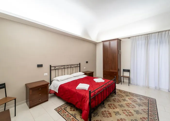 Bellinikatanesuite Pensión 4*