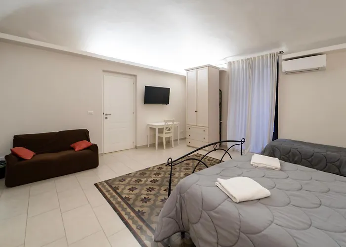 Bellinikatanesuite 4*